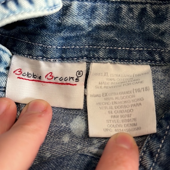 Customized OOAK Vintage Acid Washed Denim Shirt - 90’s Embroidered Fall Harvest - Picture 6 of 12